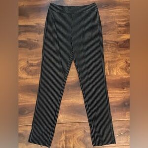 Who What Wear Women’s Pinstripe Black Pants Size 6